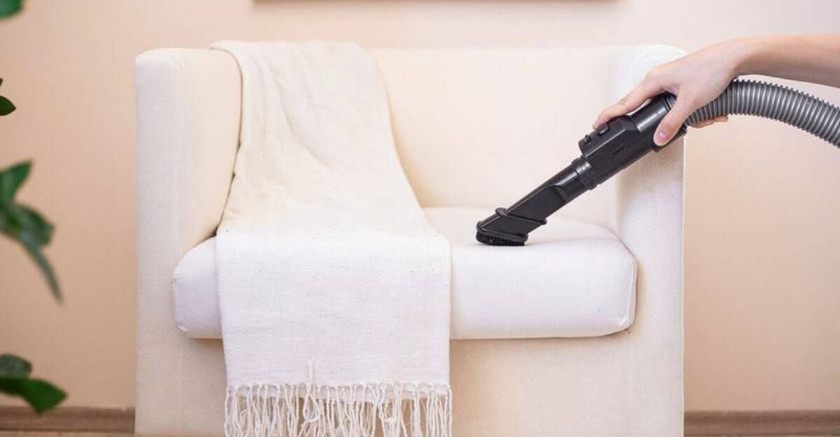 7 Simple Things People With Clean Upholstery Always Do