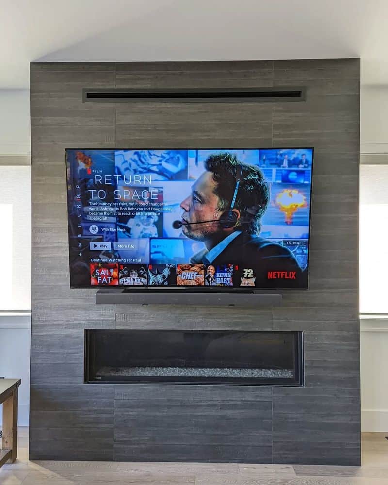 80-inch TV: 10 to 16.5 feet (3 to 5 meters)