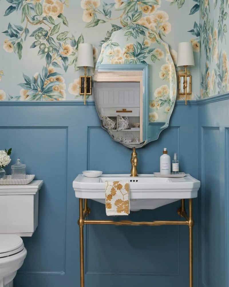 Accessorize with Vintage Décor