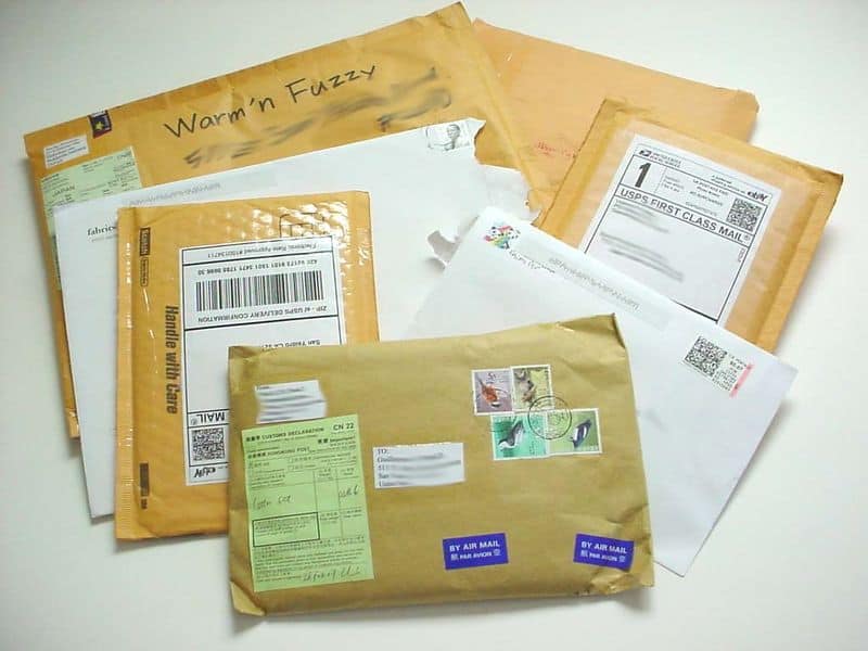 Accumulating Unsorted Mail and Papers