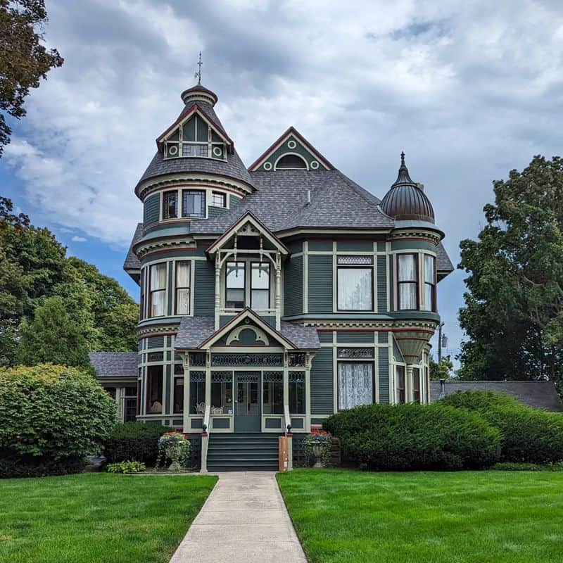 Bay Windows