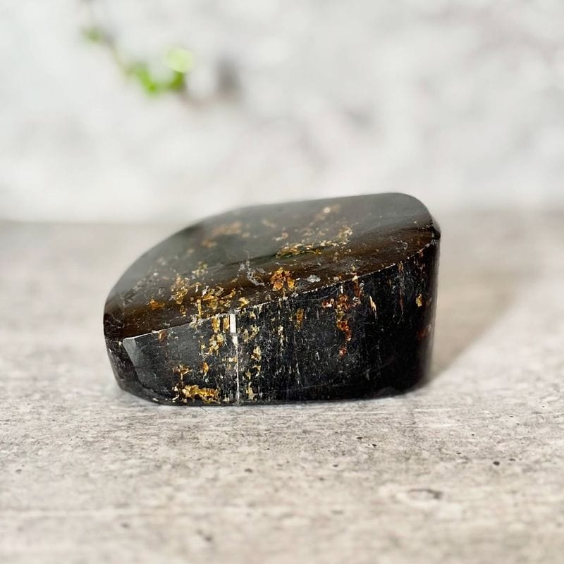 Black Tourmaline – The Protector
