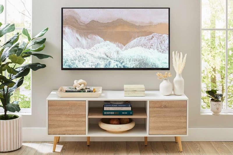 Minimalist Frame Magic