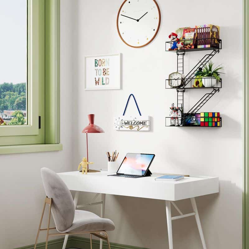 Ladder Shelving