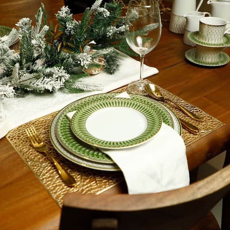 Matching Tableware