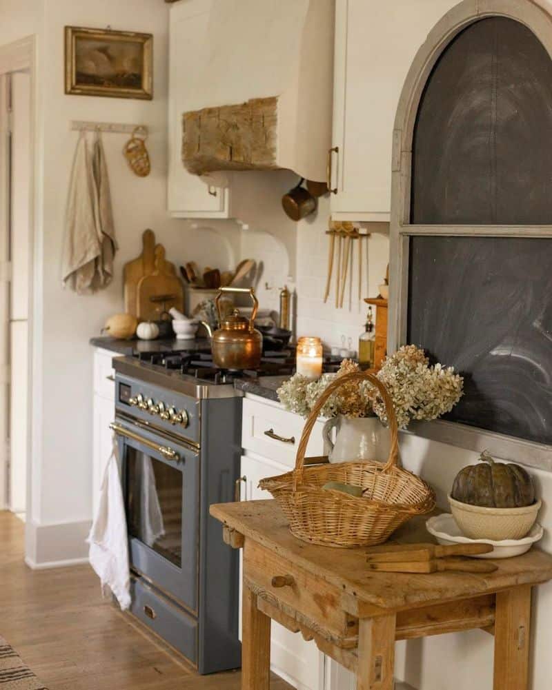 Choose Vintage or Antique Furniture