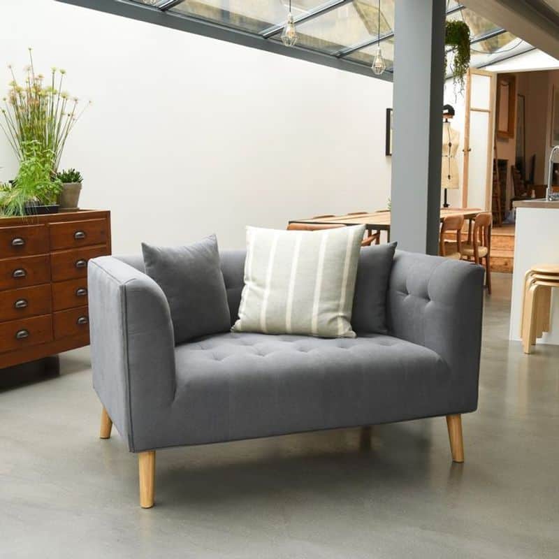 Enhances Small Spaces