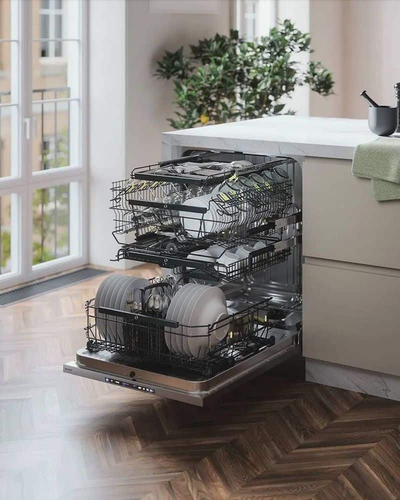 Dishwashers Clean Themselves