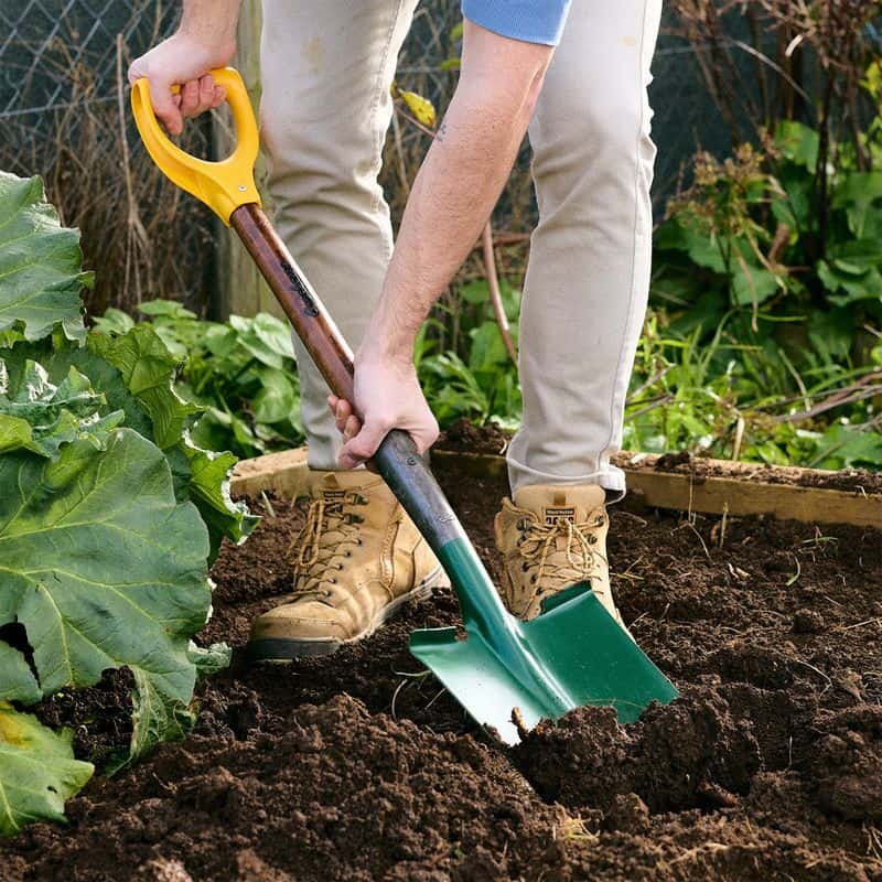 Trusty Garden Spade