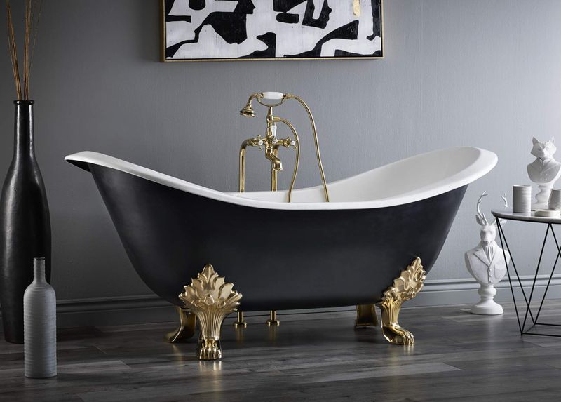 Clawfoot Bathtubs