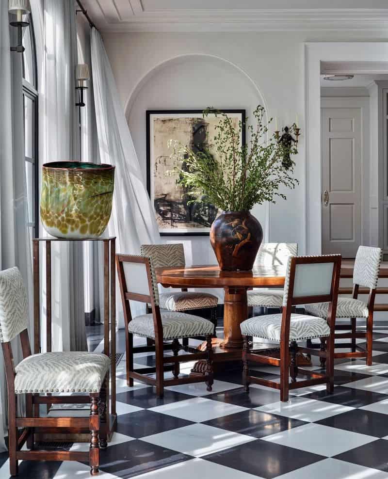 Elegant Dining Room Pieces