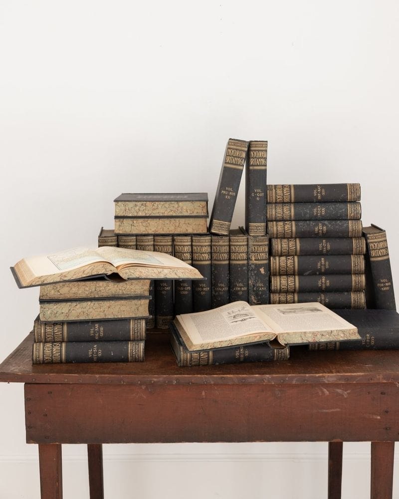 Encyclopedia Sets
