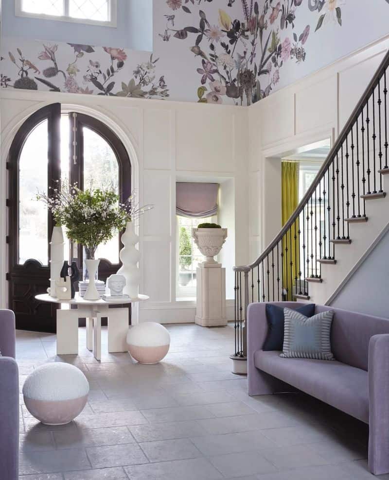 Seasonal Decor Flexibility