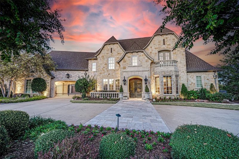 Extensive Landscaping