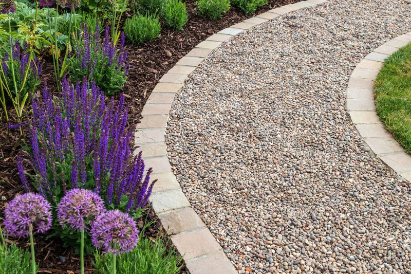 Gravel and Stone Combination