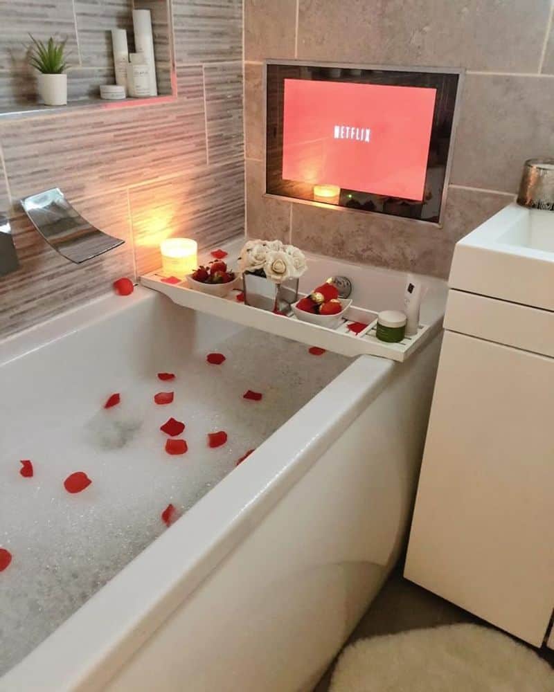 Petal-Infused Bath Products