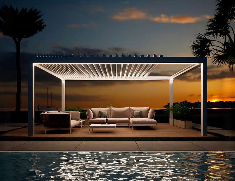 Freestanding Pergola with Lounge Seating