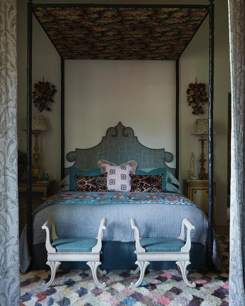 Gustavian Bed Frame