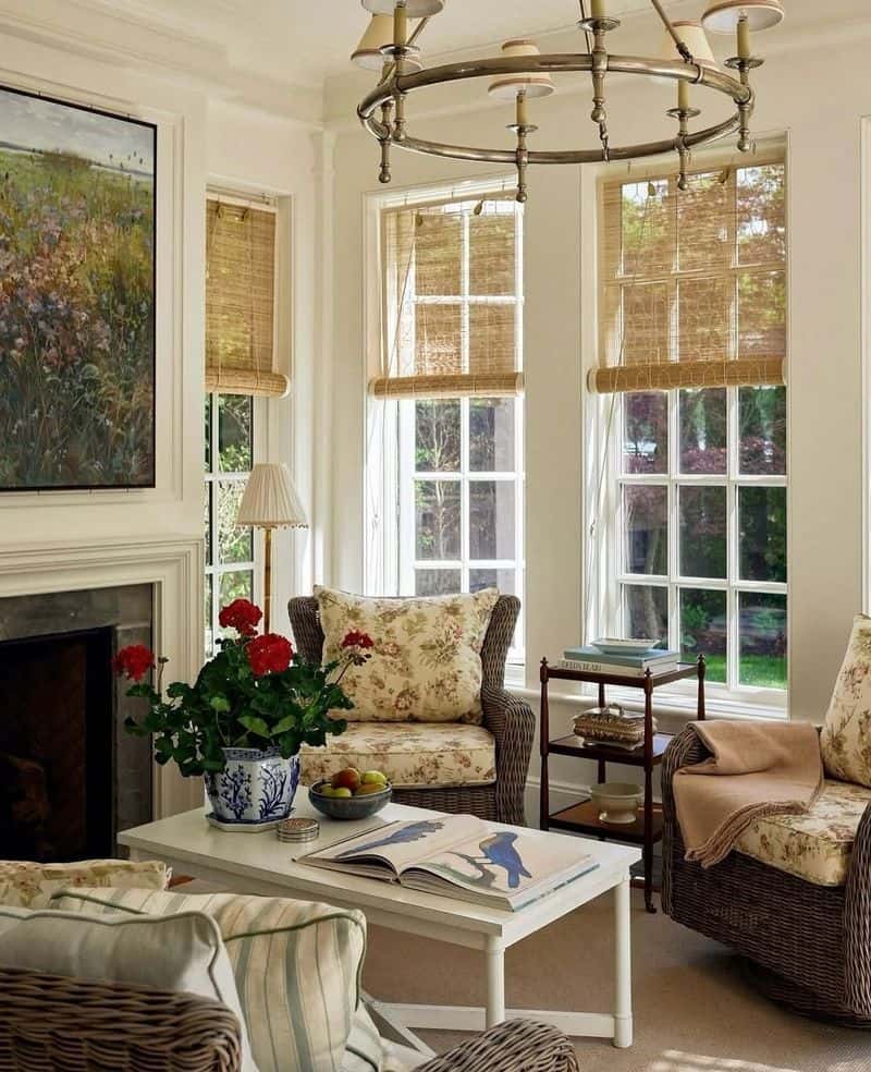 Idyllic Sunroom with Natural Light