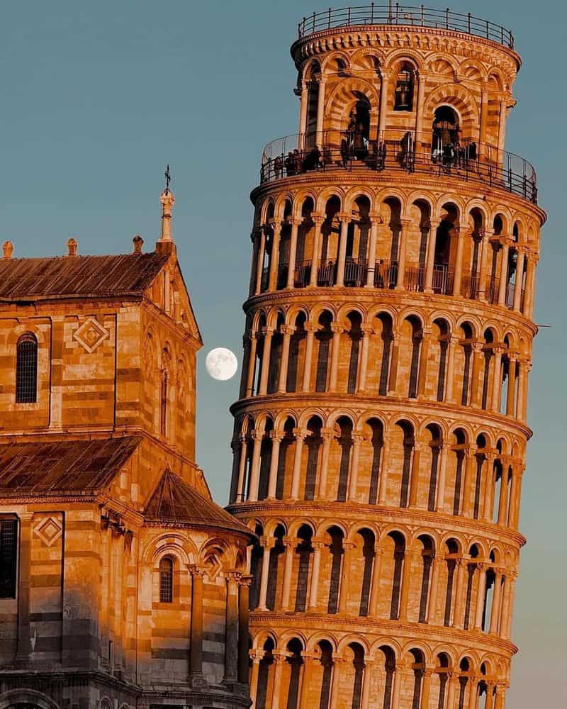 Leaning Tower of Pisa