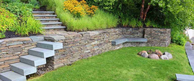 Inconsistent Garden Theme