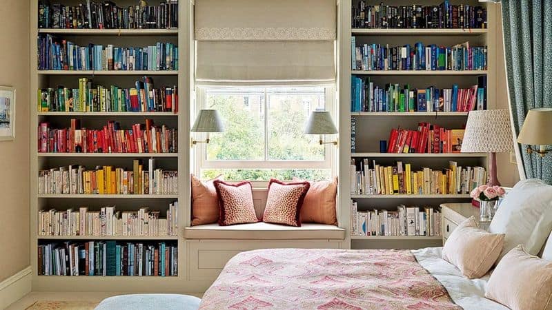 Overcrowded Bookshelves
