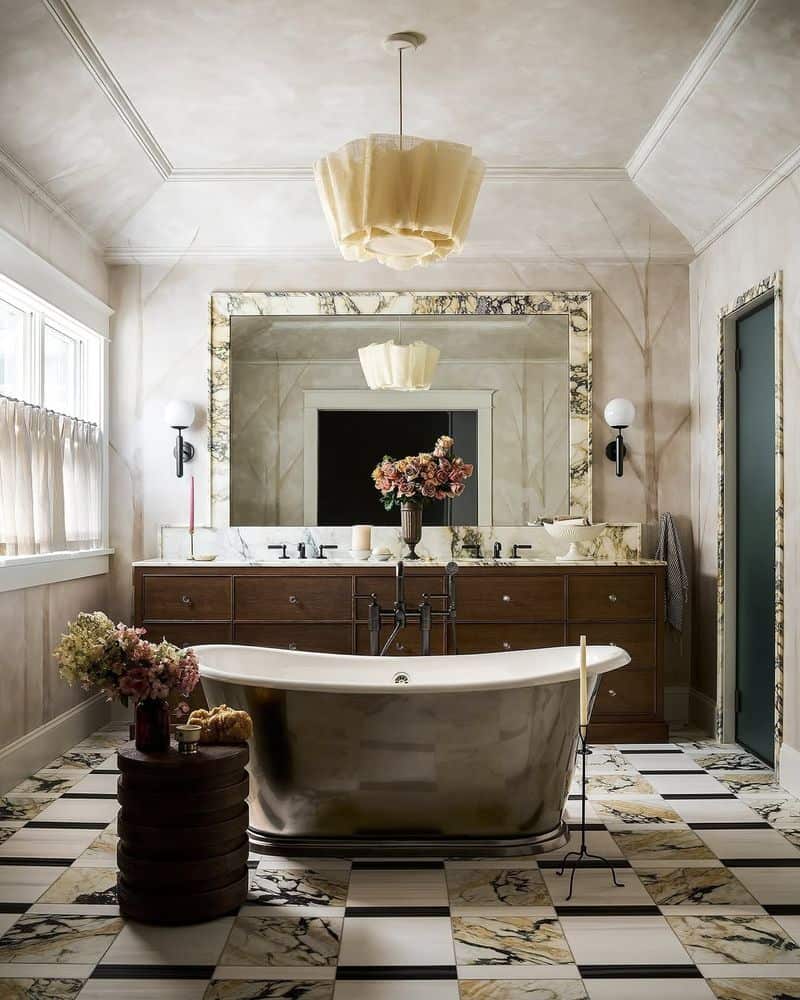 Opulent Marble Accents