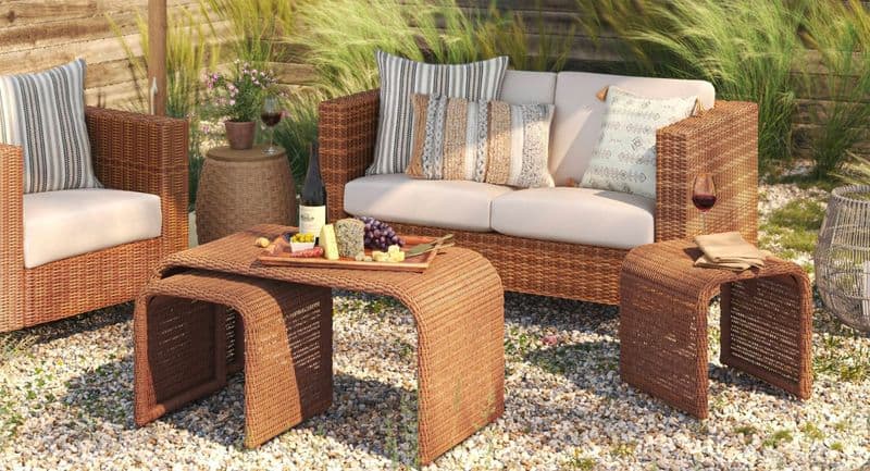 Overstuffed Outdoor Furniture