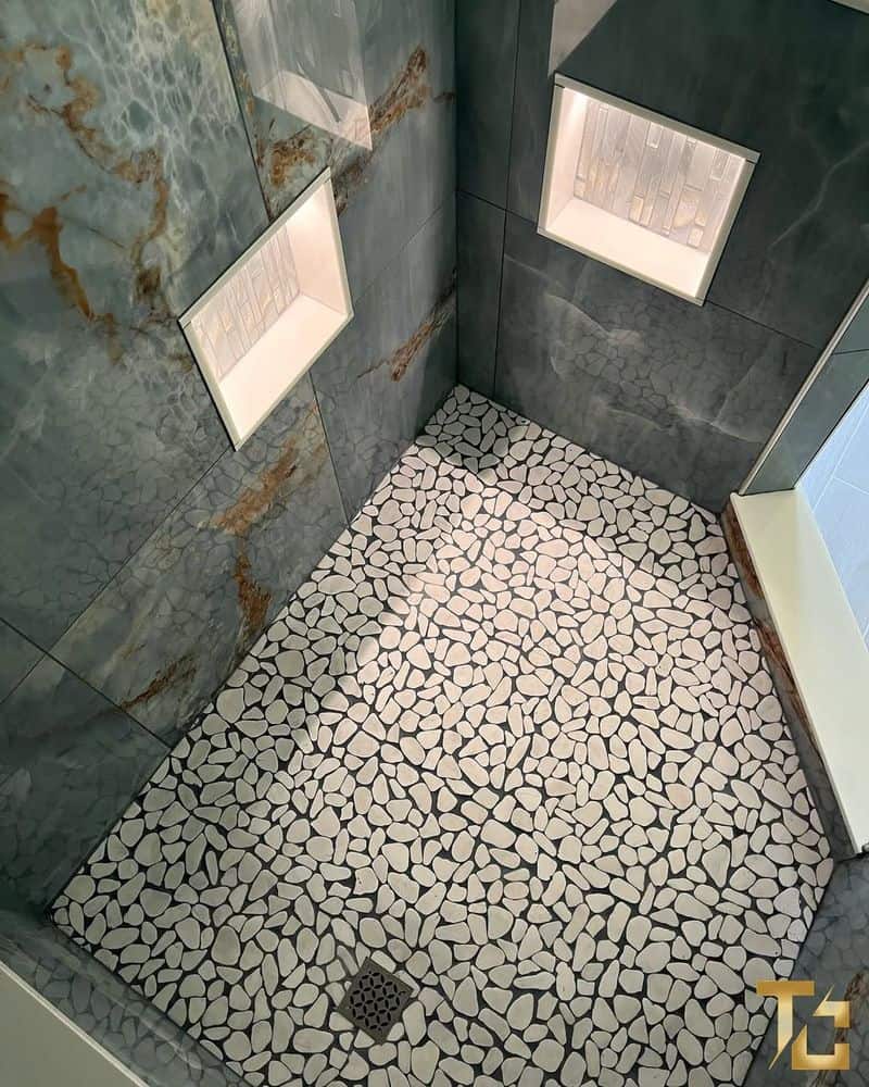 Pebble Stone Shower Floor