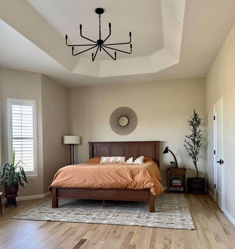 Complements Modern Decor