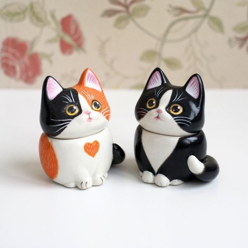 Ceramic Cat Sculpture