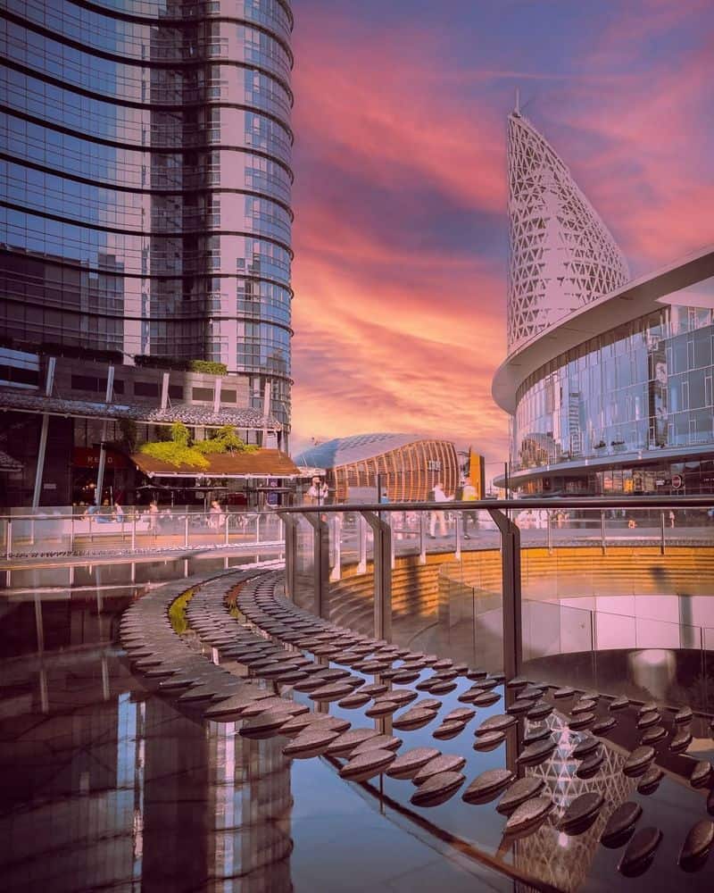 Piazza Gae Aulenti