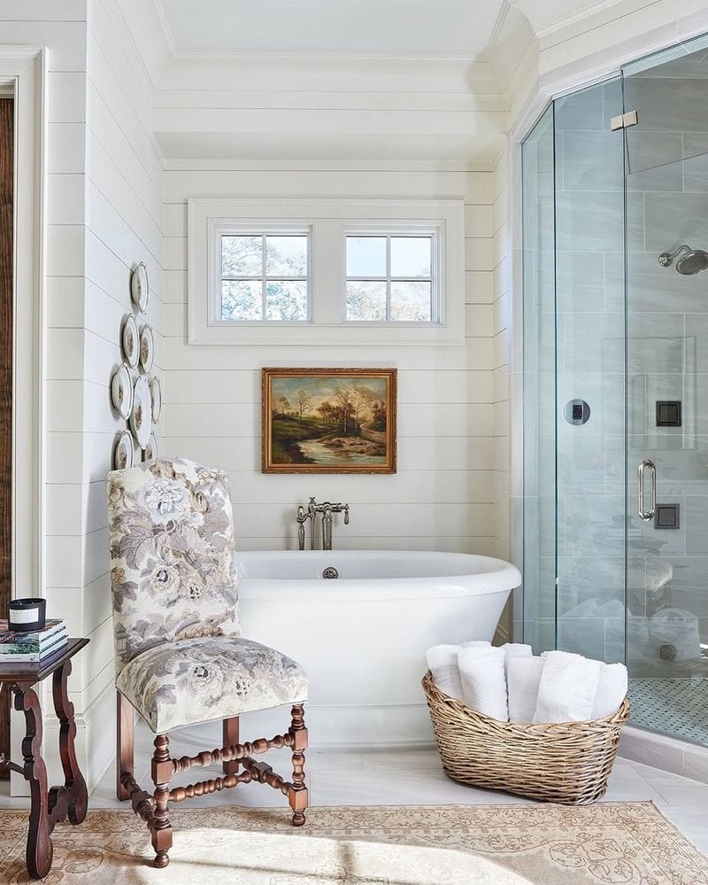 Quaint Country Bathroom