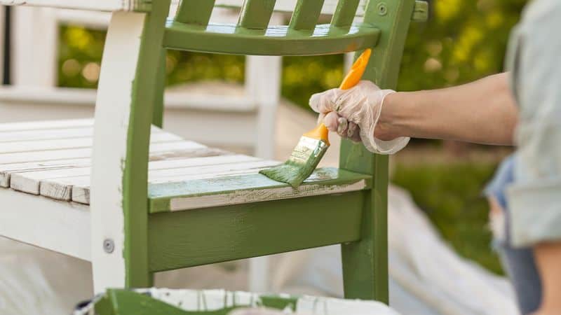 Repainting and Staining