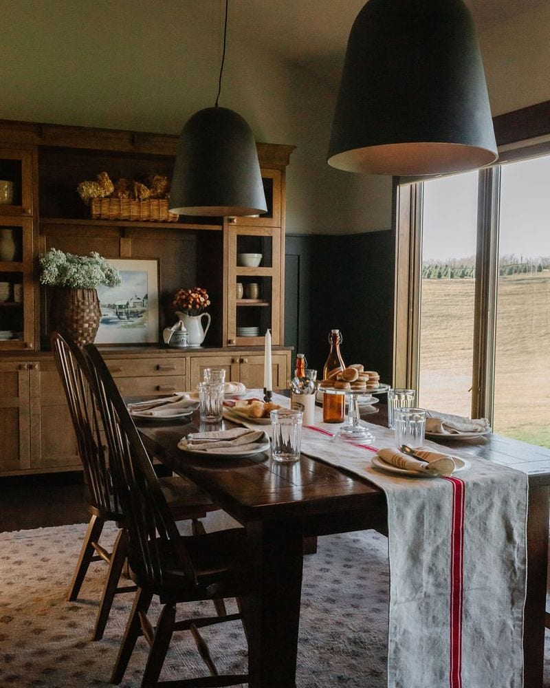 Rustic Farmhouse Dining Room