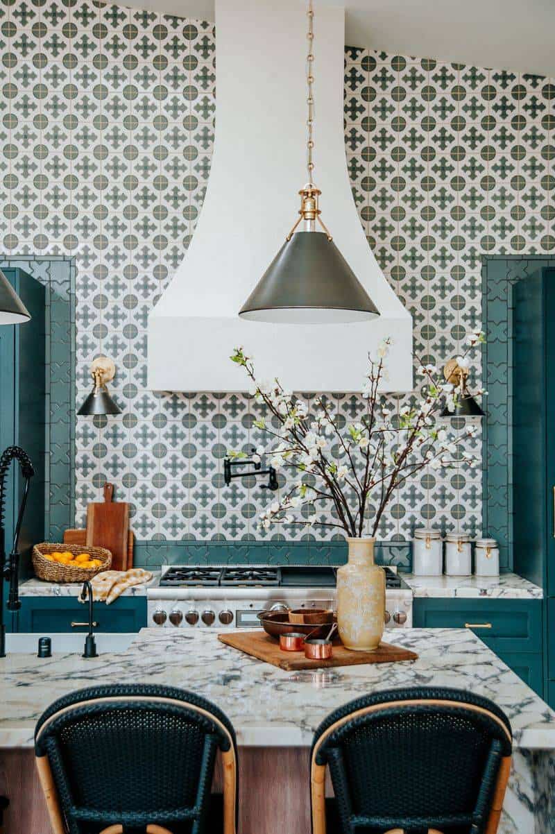 Sleek Moroccan Kitchen