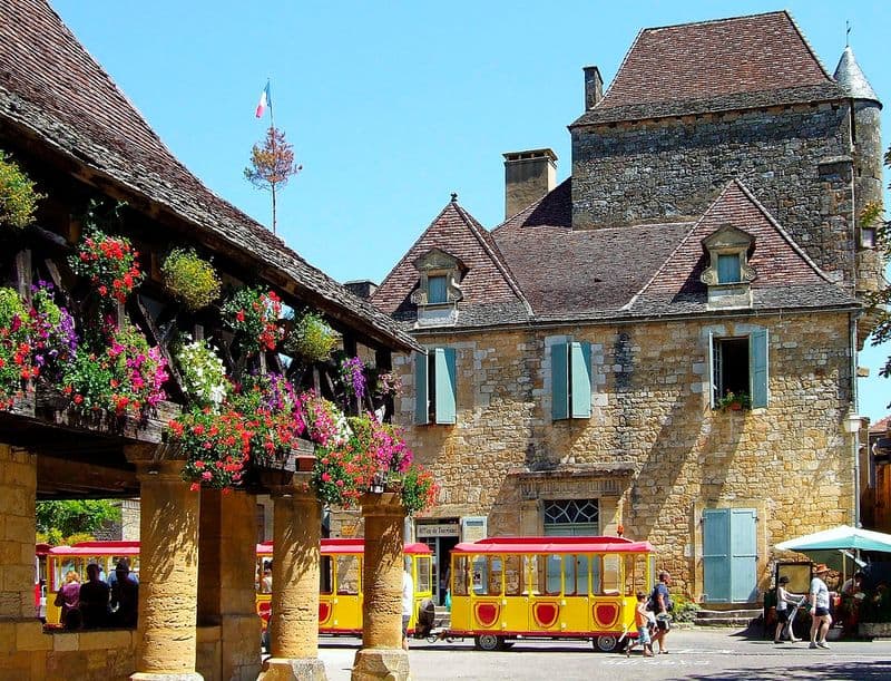 The Charming Place de la Halle