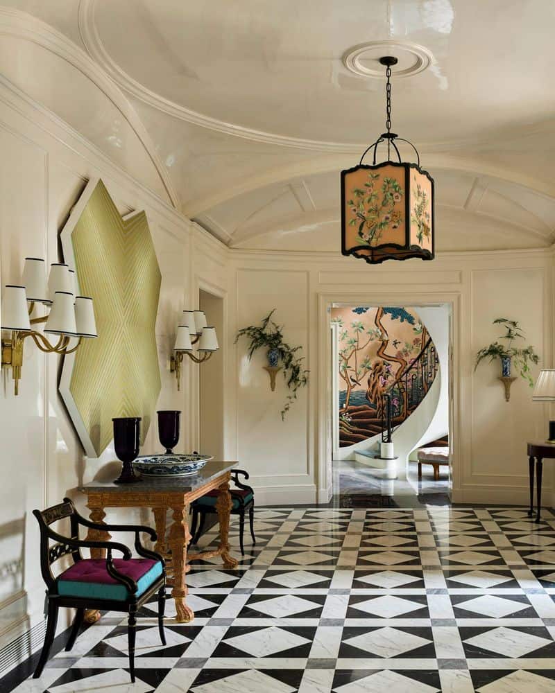 The Inviting Foyer
