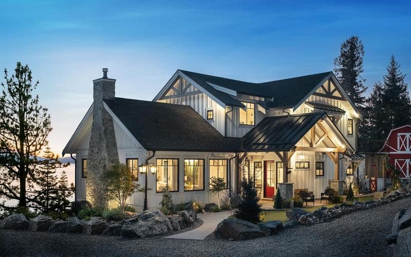 The Lakeside Haven