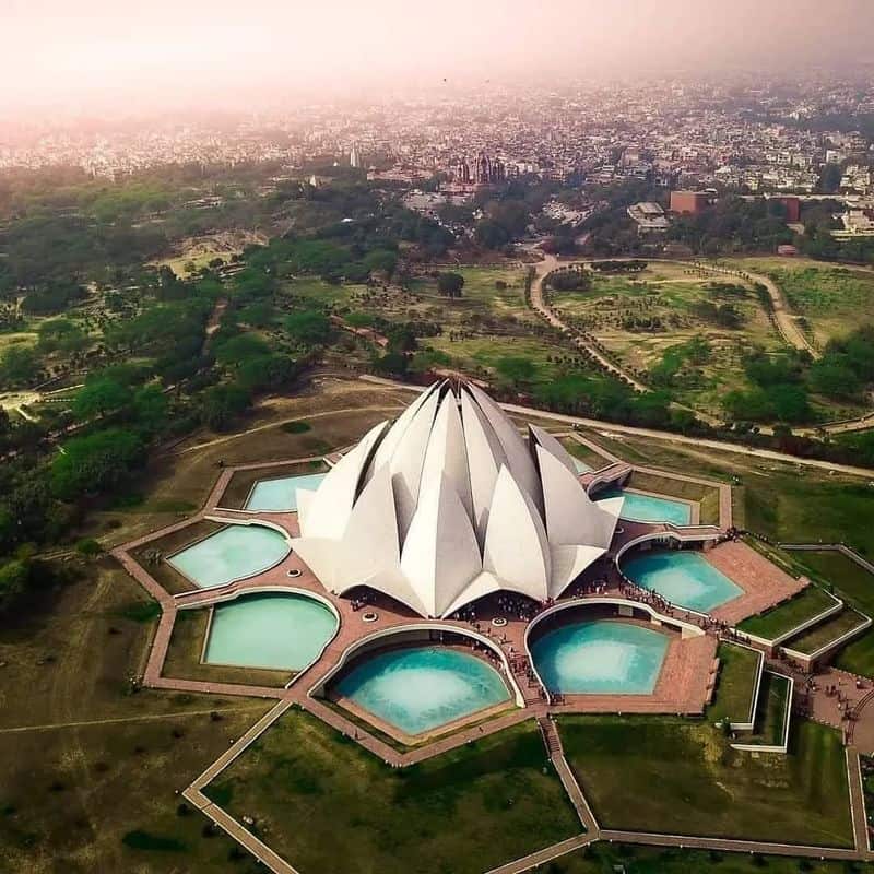 The Lotus Temple, New Delhi
