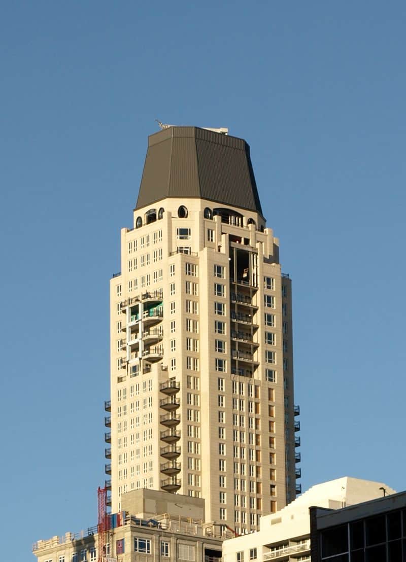Waldorf Astoria Chicago