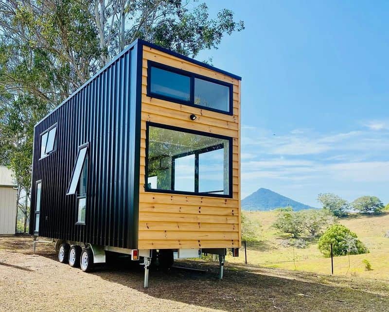 Innovative Dual-Loft Design