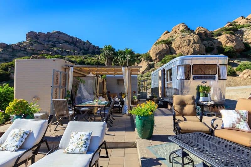 Tiny Tiki Retro Hideaway – California