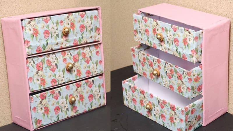 Tidy Up with Shoe Boxes