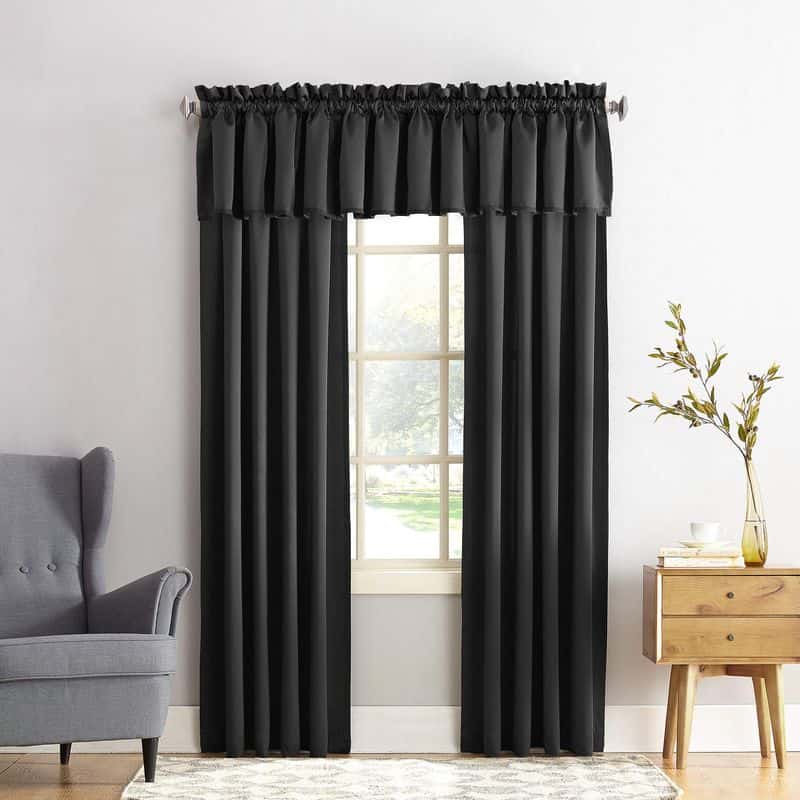 Sun Zero Barrow Energy Efficient Curtain Panel
