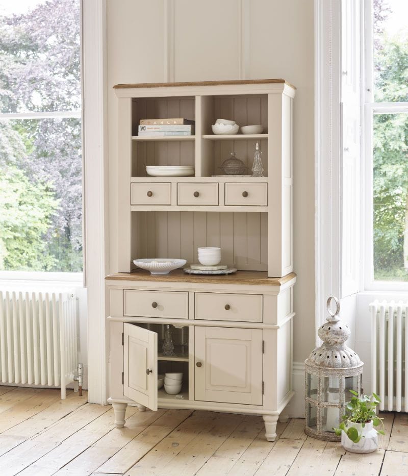 Elegant Dining Room Accent