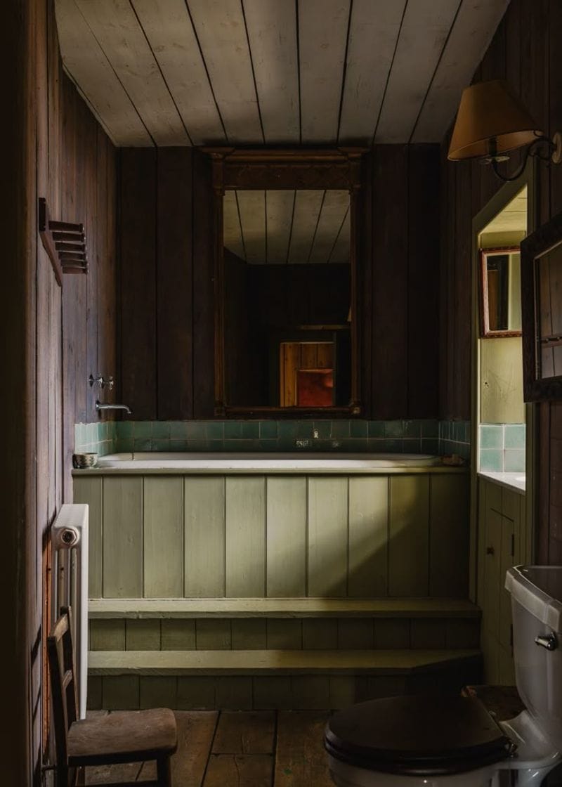 Victorian Pine Nostalgia