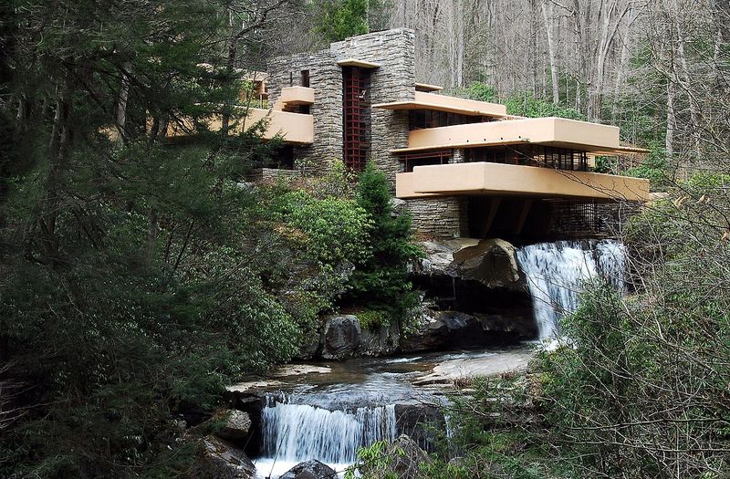 Fallingwater (1939)