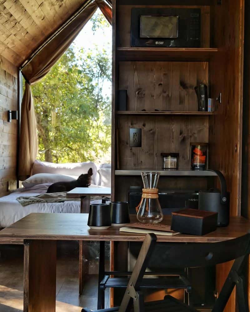 Vintage Retreat – Hill Country Tiny Houses