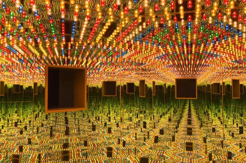 Yayoi Kusama's Infinity Mirror Room